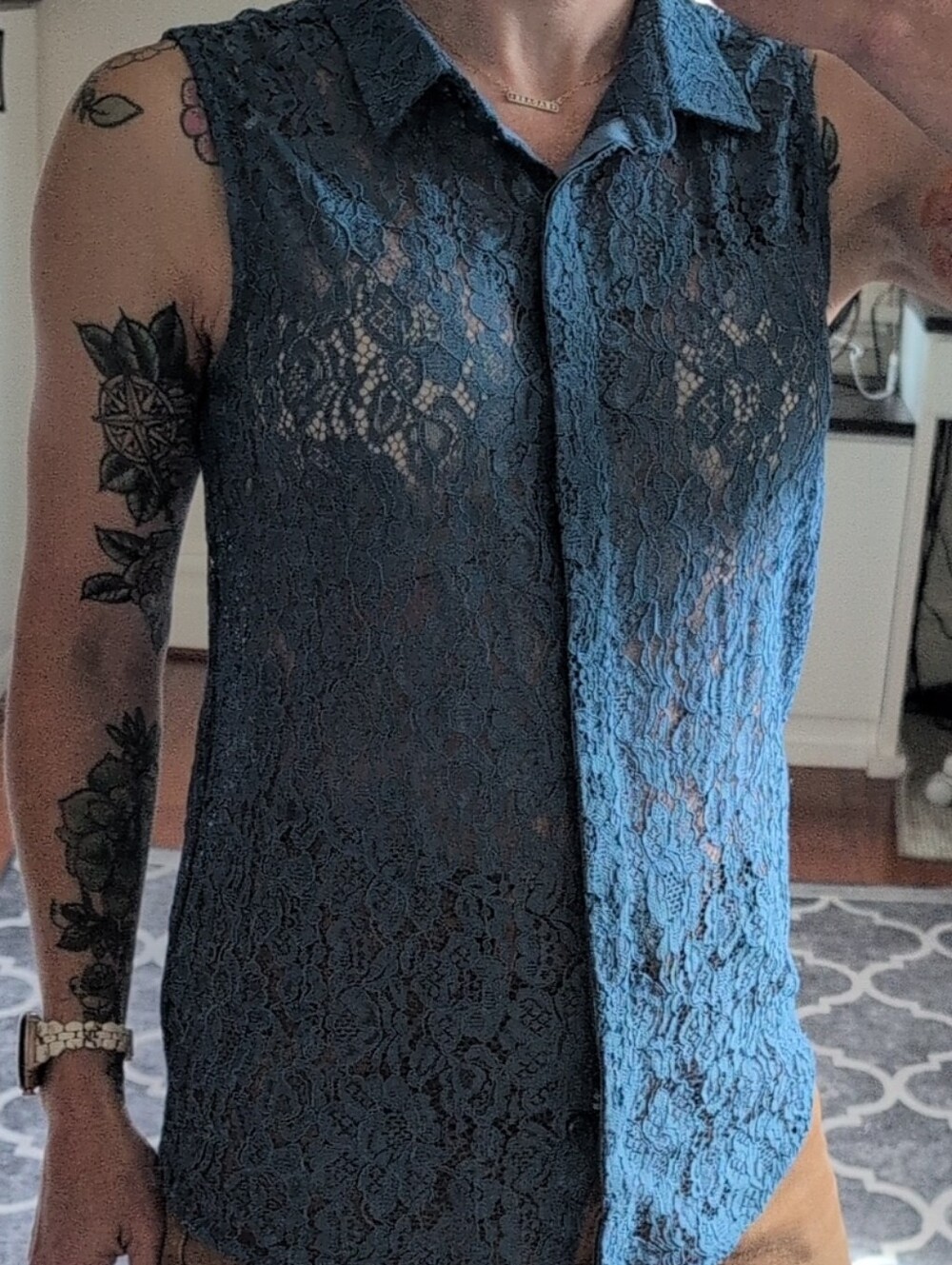 Wildfang Blue Sleeveless Lace Button-Down Shirt